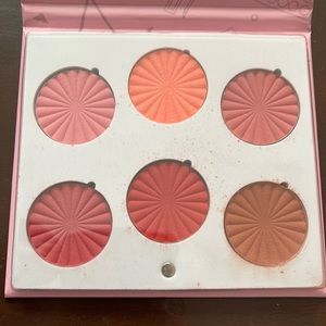 Ofra Cosmetics Charm Your Cheeks Mini Mix Palette NWT